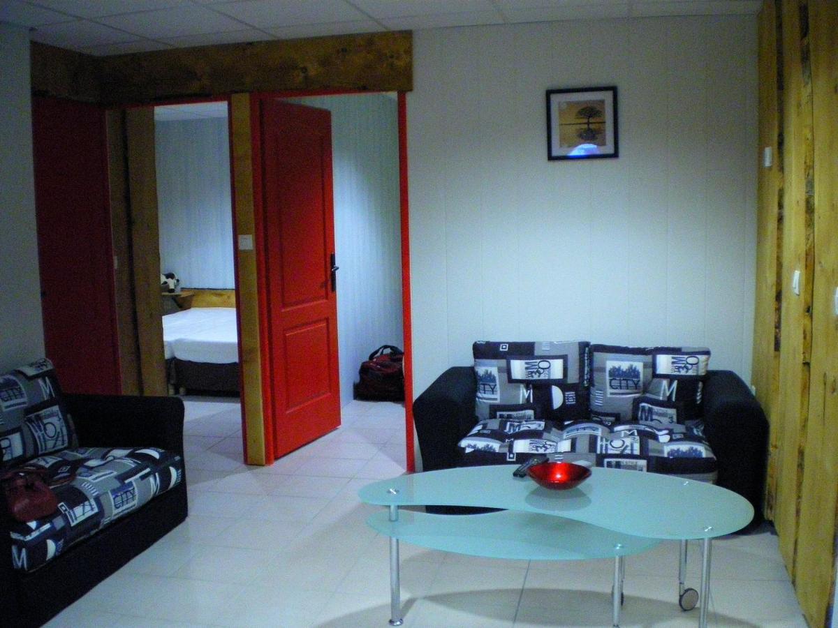Hotel Restaurant Lancheton Saint-Julien-Mont-Denis Экстерьер фото